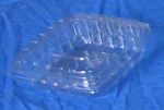 Item  No. 436 - 1/2 Pint Clam Hinge Cover Berry Till, clear plastic, 600 pack