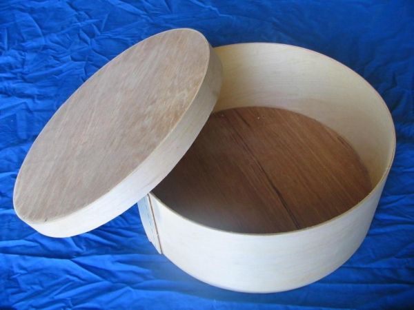 small round wooden box