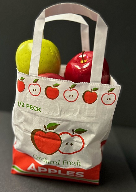 Item No 2531 1/2 Peck "Orchard Fresh Apples" Paper Tote Bag 400 pack