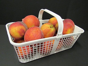 Item No 543 Four Quart Plastic Mesh Basket, 135 pack
