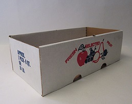 Item No 773  Eight Quart Corrugated Flat, "Fresh Selected Fruit", white, 700 pack